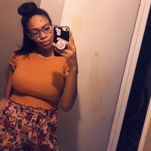 Meet your Posher, Kylicia